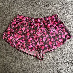 NWT! For Love & Lemons black & pink floral print satin shorts, pockets, large